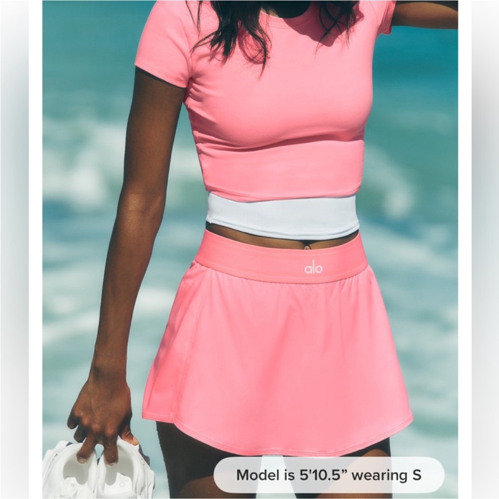 Alo Match Point Skirt Neon Bubblegum 💕 - Picture 3 of 3